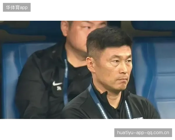 历史交锋中场争夺常为决定因子——掌控中场，赢得比赛的关键利器